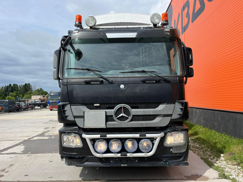 Mercedes-Benz Actros 2536 6x2*4 PK18002 / BOX L=6965 mm - Dropside/ Flatbed truck, Crane truck: picture 2 Mercedes-Benz Actros 2536 6x2*4 PK18002 / BOX L=6965 mm - Dropside/ Flatbed truck, Crane truck: picture 2