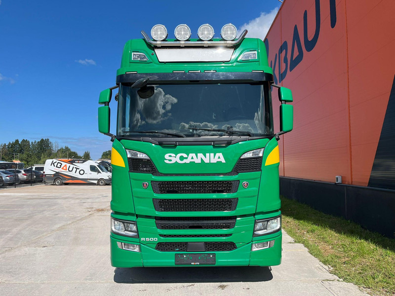 Scania R500 8x4*4 9 TON FRONT AXLE / PTO / RETARDER / CHASSIS L=7420 mm - Cab chassis truck: picture 3 Scania R500 8x4*4 9 TON FRONT AXLE / PTO / RETARDER / CHASSIS L=7420 mm - Cab chassis truck: picture 3