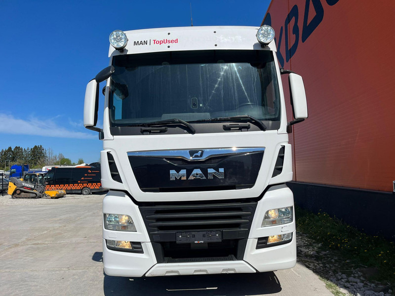 MAN TGX 28.510 6x2 XXL CAB / INTARDER / DOUBLE BOGIE - Tractor unit: picture 3 MAN TGX 28.510 6x2 XXL CAB / INTARDER / DOUBLE BOGIE - Tractor unit: picture 3