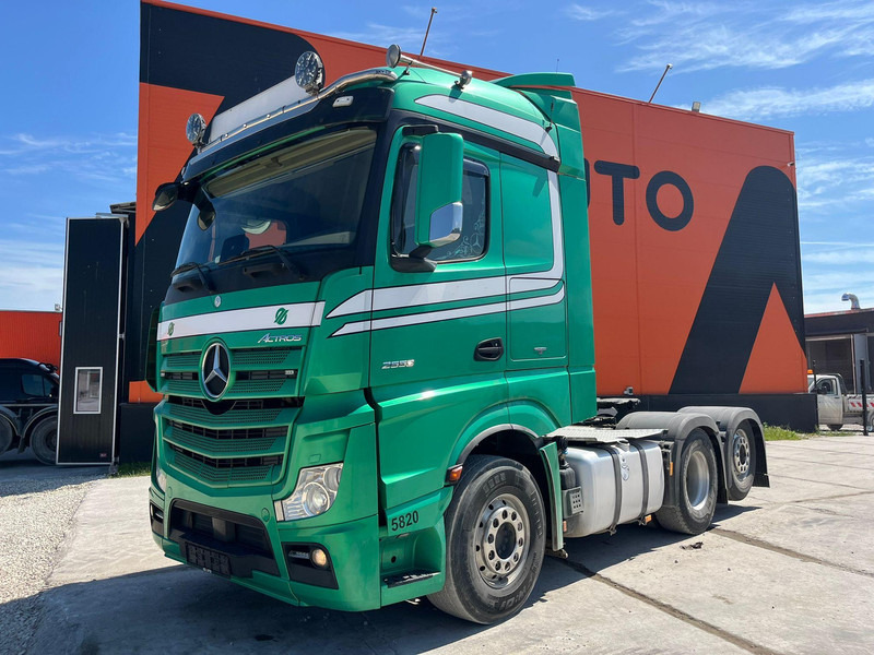 Mercedes-Benz Actros 2553 6x2 STREAMSPACE / RETARDER / PTO - Tractor unit: picture 2 Mercedes-Benz Actros 2553 6x2 STREAMSPACE / RETARDER / PTO - Tractor unit: picture 2