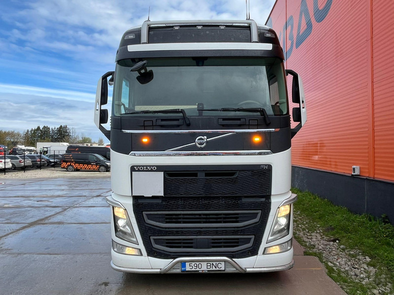 Volvo FH 540 6x2 ADR / GLOBE XL / HYDRAULICS / RETARDER / DOUBLE BOGIE - Tractor unit: picture 2 Volvo FH 540 6x2 ADR / GLOBE XL / HYDRAULICS / RETARDER / DOUBLE BOGIE - Tractor unit: picture 2