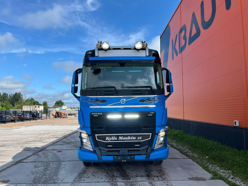 Volvo FH 540 6x4 GCW 80 ton / HYDRAULICS / RETARDER / BIG AXLES / TANDEM AXLE LIFT - Tractor unit: picture 2 Volvo FH 540 6x4 GCW 80 ton / HYDRAULICS / RETARDER / BIG AXLES / TANDEM AXLE LIFT - Tractor unit: picture 2