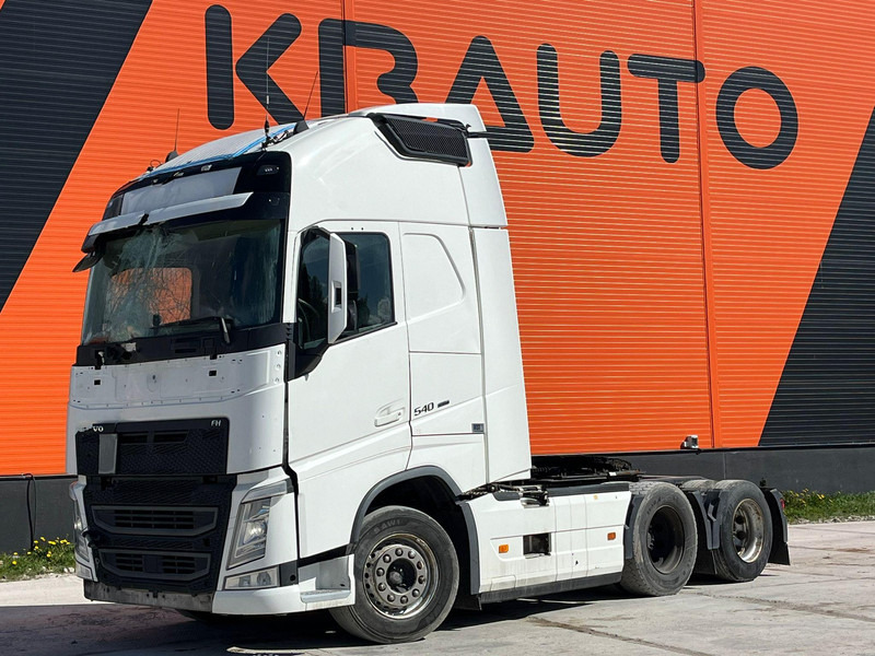 Volvo FH 540 DAMAGED ! / GLOBE XL / HYDRAULICS / DOUBLE BOGIE - Tractor unit: picture 1 Volvo FH 540 DAMAGED ! / GLOBE XL / HYDRAULICS / DOUBLE BOGIE - Tractor unit: picture 1