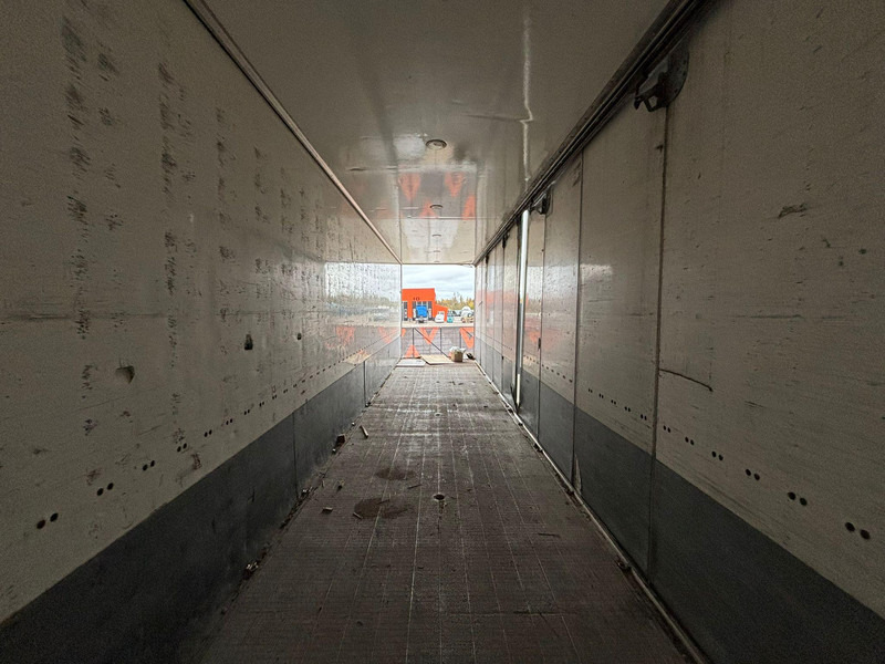 Closed box trailer Vak V-4-40 SAF AXLES / EXTENDABLE DRAWBAR: picture 14