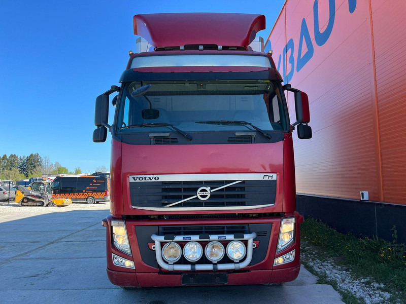 Volvo FH 440 6x2 FOR SALE AS CHASSIS / CHASSIS L=7400 mm - Cab chassis truck: picture 2 Volvo FH 440 6x2 FOR SALE AS CHASSIS / CHASSIS L=7400 mm - Cab chassis truck: picture 2