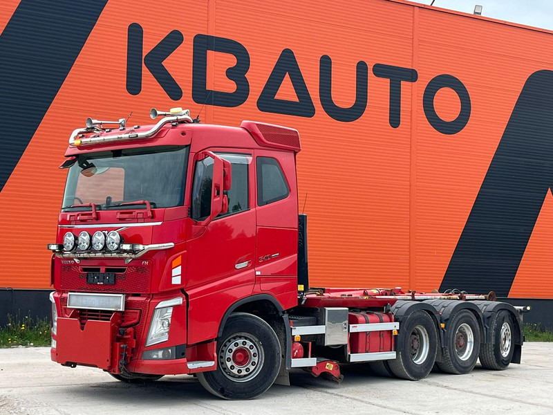Volvo FH 540 8x4*4 JOAB L24 ton / L=5950 mm / UNDERBODY SCRAPER / RETARDER - Hook lift truck: picture 1 Volvo FH 540 8x4*4 JOAB L24 ton / L=5950 mm / UNDERBODY SCRAPER / RETARDER - Hook lift truck: picture 1