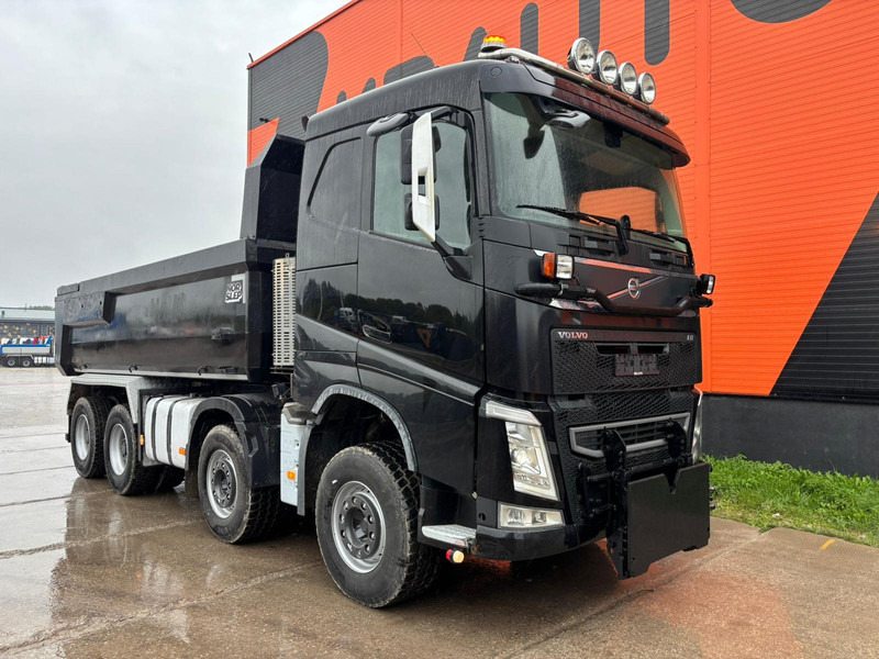 Volvo FH 540 8x4 RETARDER / TANDEM AXLE LIFT / BOX L=5649 mm - Tipper: picture 4 Volvo FH 540 8x4 RETARDER / TANDEM AXLE LIFT / BOX L=5649 mm - Tipper: picture 4