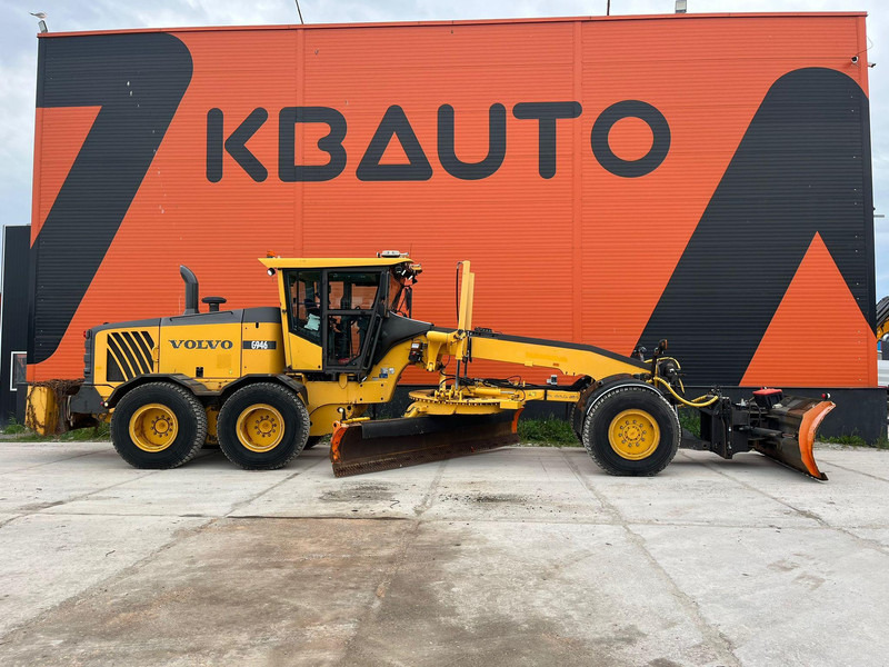 Volvo G946 LEICA 3D / AC / CENTRAL LUBRICATION / FULL REBUILD GEARBOX WITH WARRANTY / NEW CLUTCH - Grader: picture 4 Volvo G946 LEICA 3D / AC / CENTRAL LUBRICATION / FULL REBUILD GEARBOX WITH WARRANTY / NEW CLUTCH - Grader: picture 4