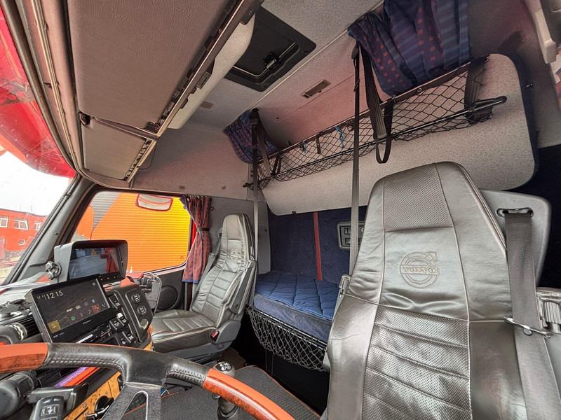 Tow truck Volvo NH 12 460 6x4 Vulcan V-70 / 2x SEPSON 20 / 30 ton WINCH: picture 19