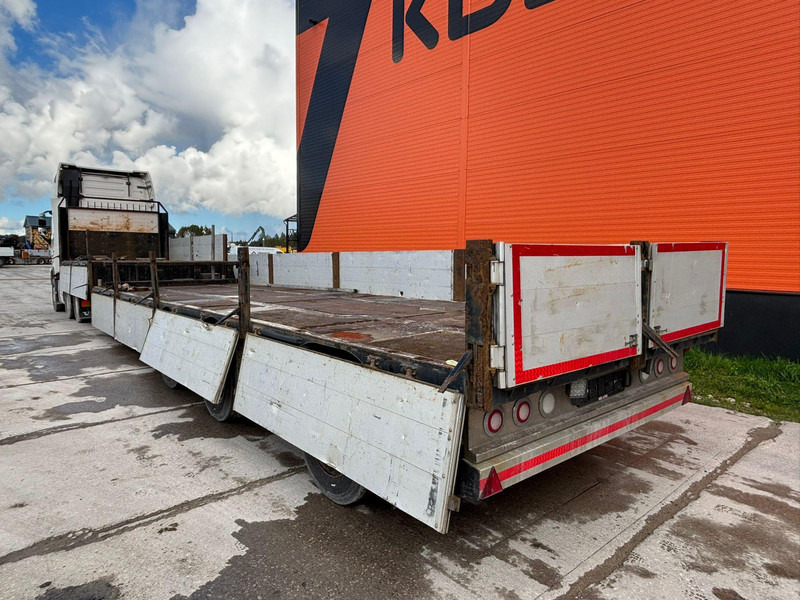 Zaslaw D-651 PLATFORM L=9315 mm / SAF AXLES - Dropside/ Flatbed semi-trailer: picture 4 Zaslaw D-651 PLATFORM L=9315 mm / SAF AXLES - Dropside/ Flatbed semi-trailer: picture 4