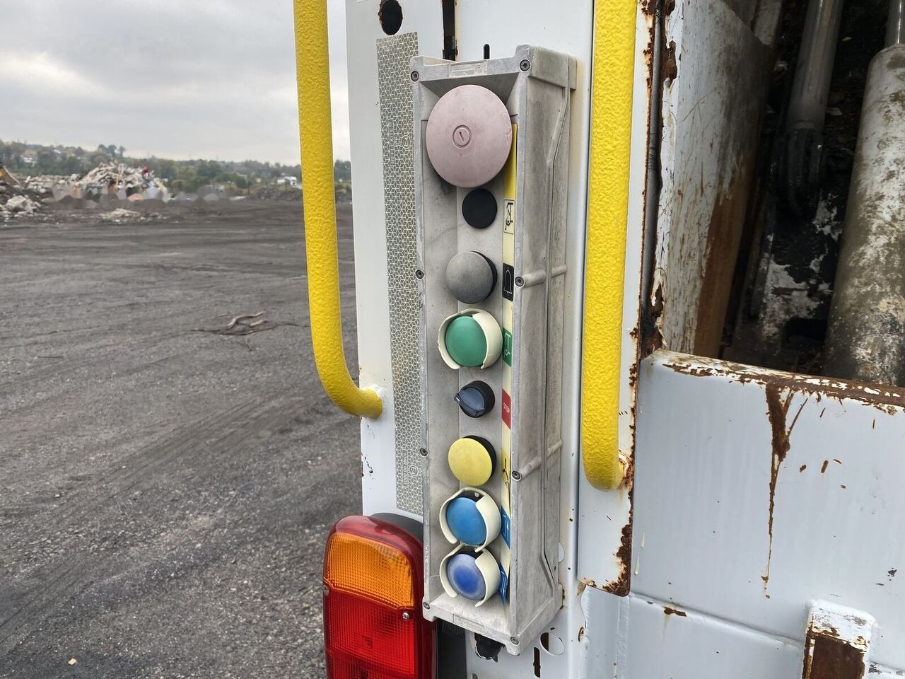 Garbage truck Renault DXI 280: picture 10 Garbage truck Renault DXI 280: picture 10