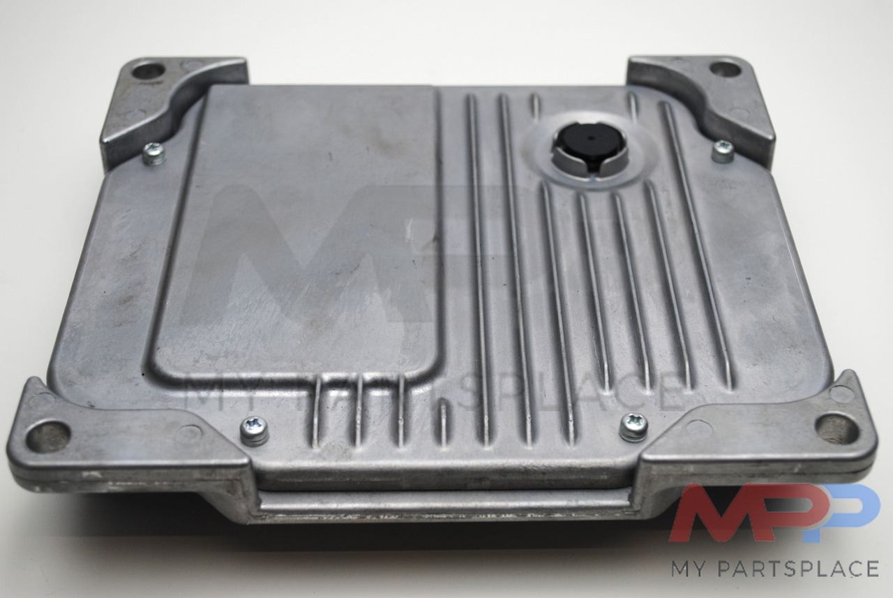 Kubota DENSO ECU Kubota V3307-T, V2607 en V3800 - Engine: picture 3 Kubota DENSO ECU Kubota V3307-T, V2607 en V3800 - Engine: picture 3
