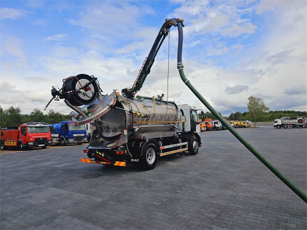 DAF WUKO SCK-4HW for collecting waste liquid separator - Vacuum truck: picture 1 DAF WUKO SCK-4HW for collecting waste liquid separator - Vacuum truck: picture 1