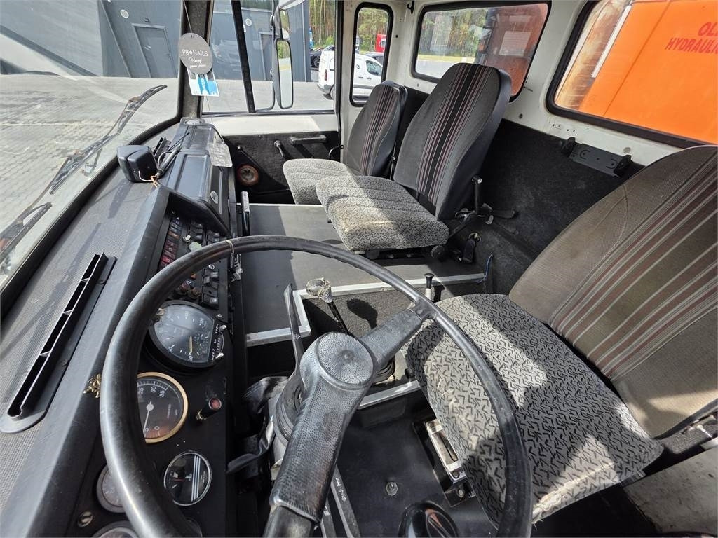 Jelcz WUKO SCK-3E RECYCLING for collecting liquid - Vacuum truck: picture 3 Jelcz WUKO SCK-3E RECYCLING for collecting liquid - Vacuum truck: picture 3