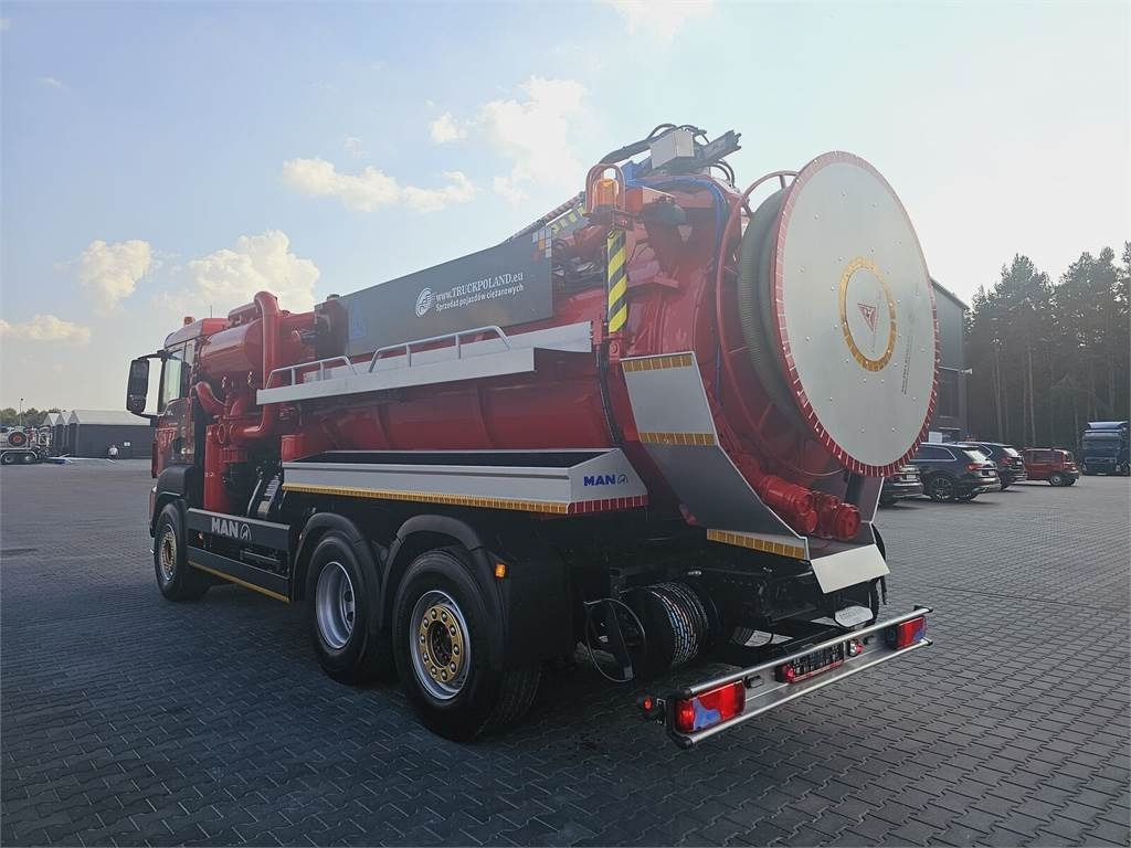 MAN WUKO LARSEN for collecting liquid waste - Vacuum truck: picture 5 MAN WUKO LARSEN for collecting liquid waste - Vacuum truck: picture 5
