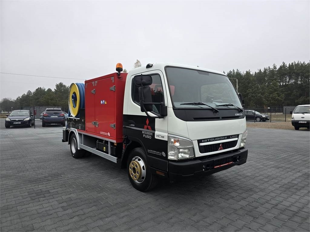 Mitsubishi RIONED COMBI WUKO FOR CLEANING SEWAGE - Vacuum truck: picture 2 Mitsubishi RIONED COMBI WUKO FOR CLEANING SEWAGE - Vacuum truck: picture 2