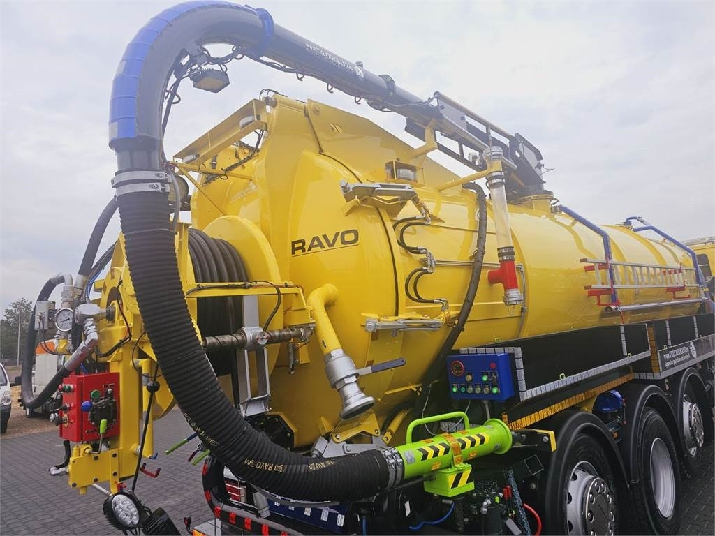 Iveco RAVO WUKO FOR CHANNEL CLEANING druck saug kanal - Municipal/ Special vehicle: picture 2 Iveco RAVO WUKO FOR CHANNEL CLEANING druck saug kanal - Municipal/ Special vehicle: picture 2