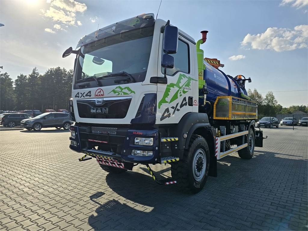 MAN TGM 4x4 GAMON PW8 for collecting liquid waste sepa - Municipal/ Special vehicle: picture 3 MAN TGM 4x4 GAMON PW8 for collecting liquid waste sepa - Municipal/ Special vehicle: picture 3