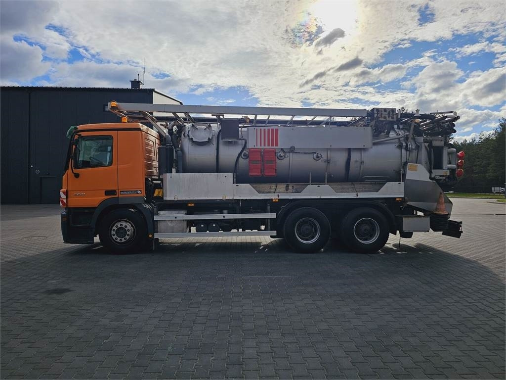 Mercedes-Benz WUKO KROLL COMBI FOR SEWER CLEANING - Municipal/ Special vehicle: picture 5 Mercedes-Benz WUKO KROLL COMBI FOR SEWER CLEANING - Municipal/ Special vehicle: picture 5