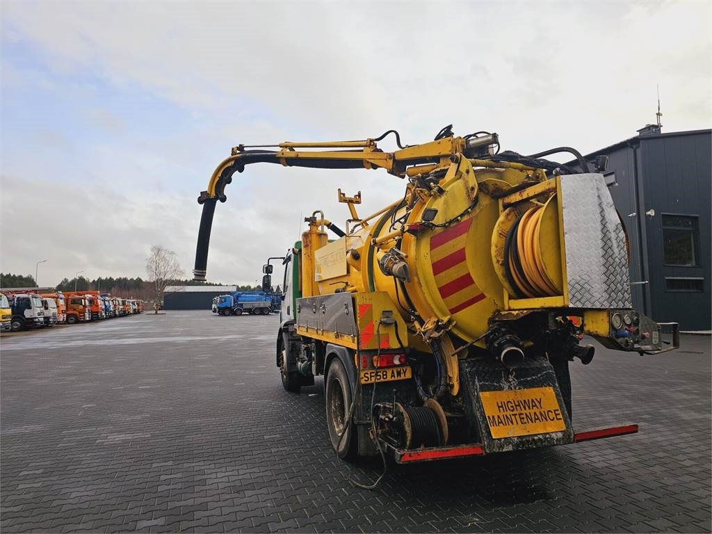 Volvo FULLER TANKERS 2008 WUKO for collecting liquid was - Municipal/ Special vehicle: picture 2 Volvo FULLER TANKERS 2008 WUKO for collecting liquid was - Municipal/ Special vehicle: picture 2