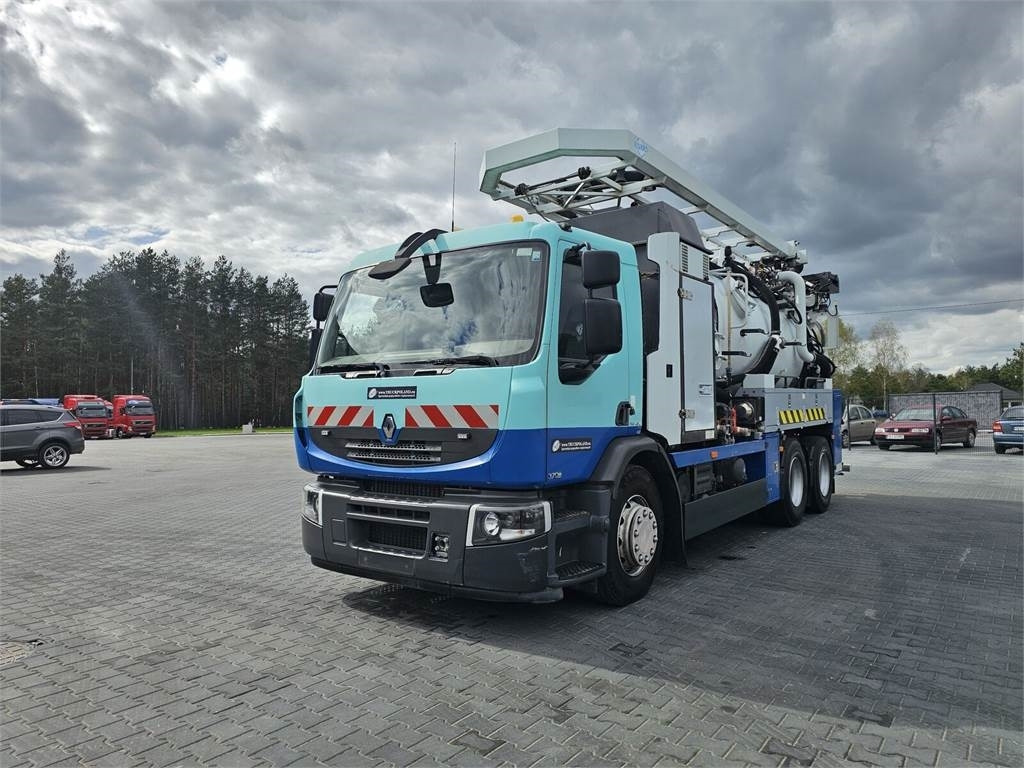 Renault 6x4 WUKO RIVARD RECYTLING for collecting liquid wa - Vacuum truck: picture 2 Renault 6x4 WUKO RIVARD RECYTLING for collecting liquid wa - Vacuum truck: picture 2