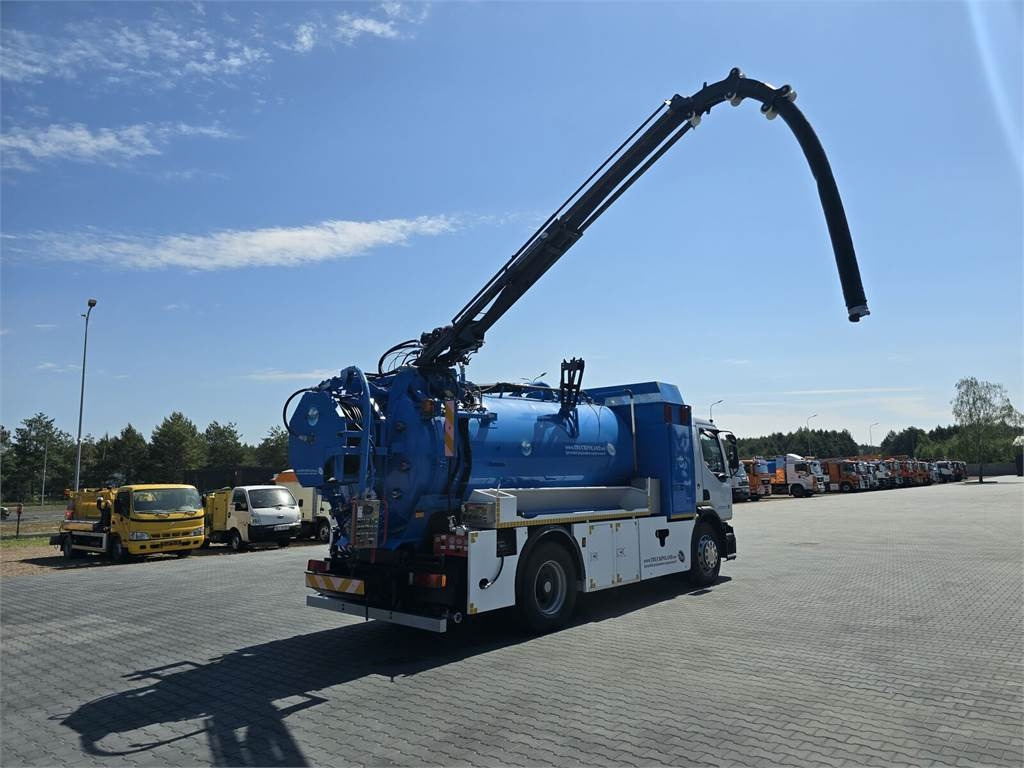 Vacuum truck Renault WUKO RIVARD for collecting liquid waste: picture 24
