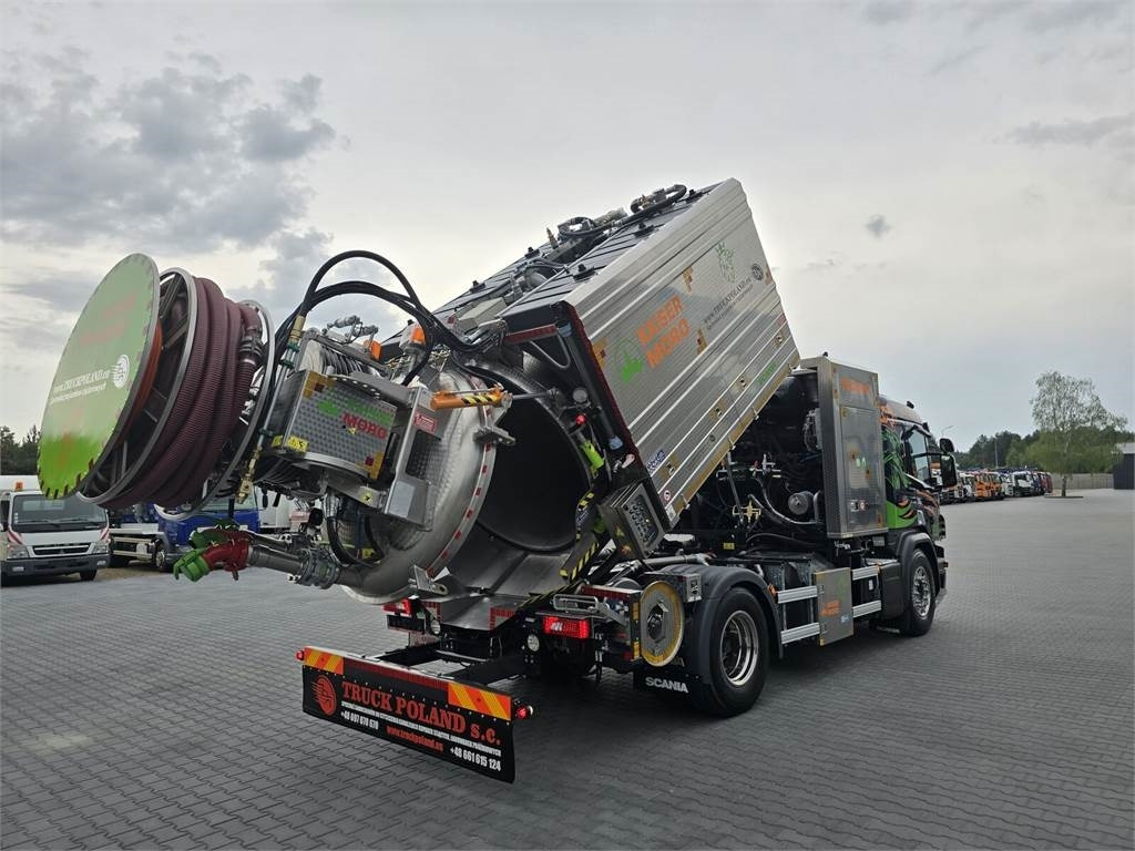 Scania MORO KAISER WUKO COMBI HOT WATER FOR CLEANING SEWE - Vacuum truck: picture 1 Scania MORO KAISER WUKO COMBI HOT WATER FOR CLEANING SEWE - Vacuum truck: picture 1