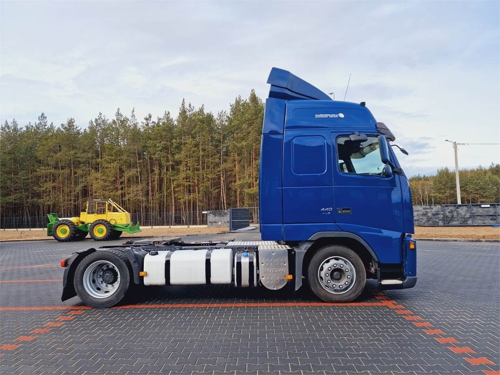 Volvo FH 13 440 - Tractor unit: picture 5 Volvo FH 13 440 - Tractor unit: picture 5