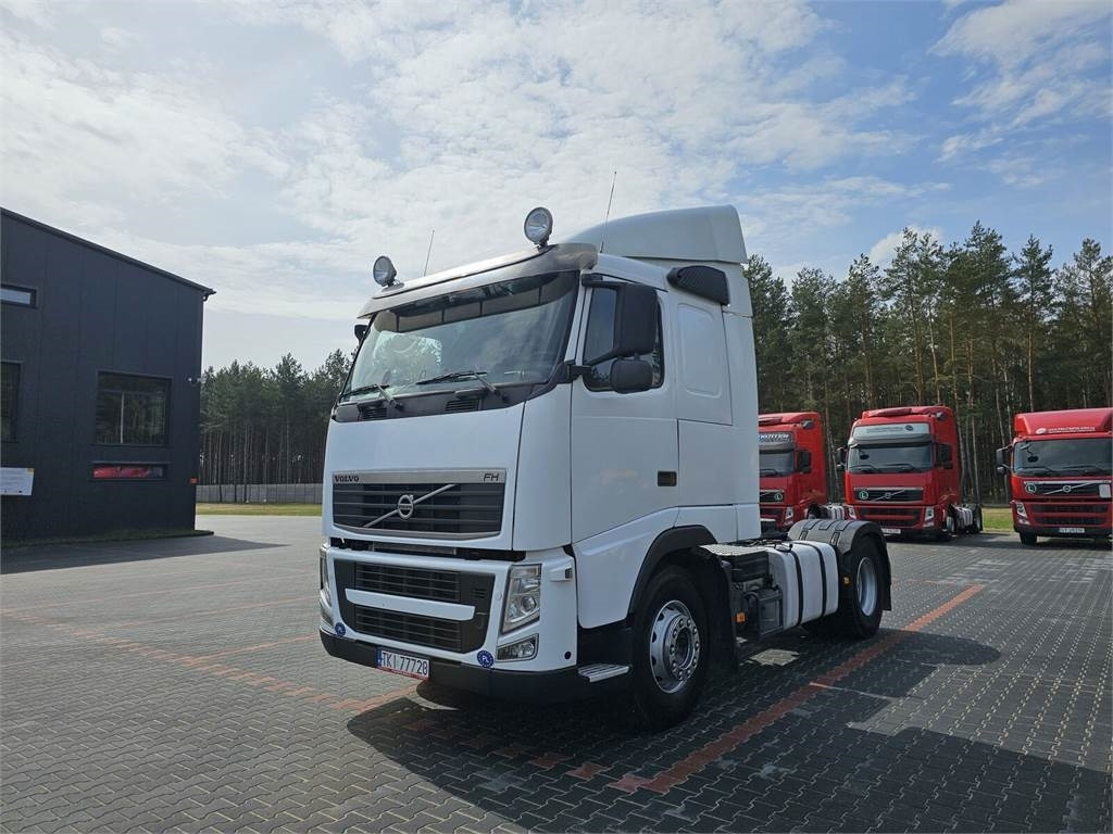 Volvo STANDARD 460 automatic 2009 r - Tractor unit: picture 2 Volvo STANDARD 460 automatic 2009 r - Tractor unit: picture 2