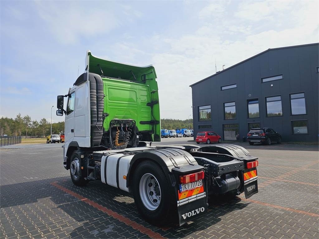 Volvo STANDARD 460 automatic 2009 r - Tractor unit: picture 5 Volvo STANDARD 460 automatic 2009 r - Tractor unit: picture 5
