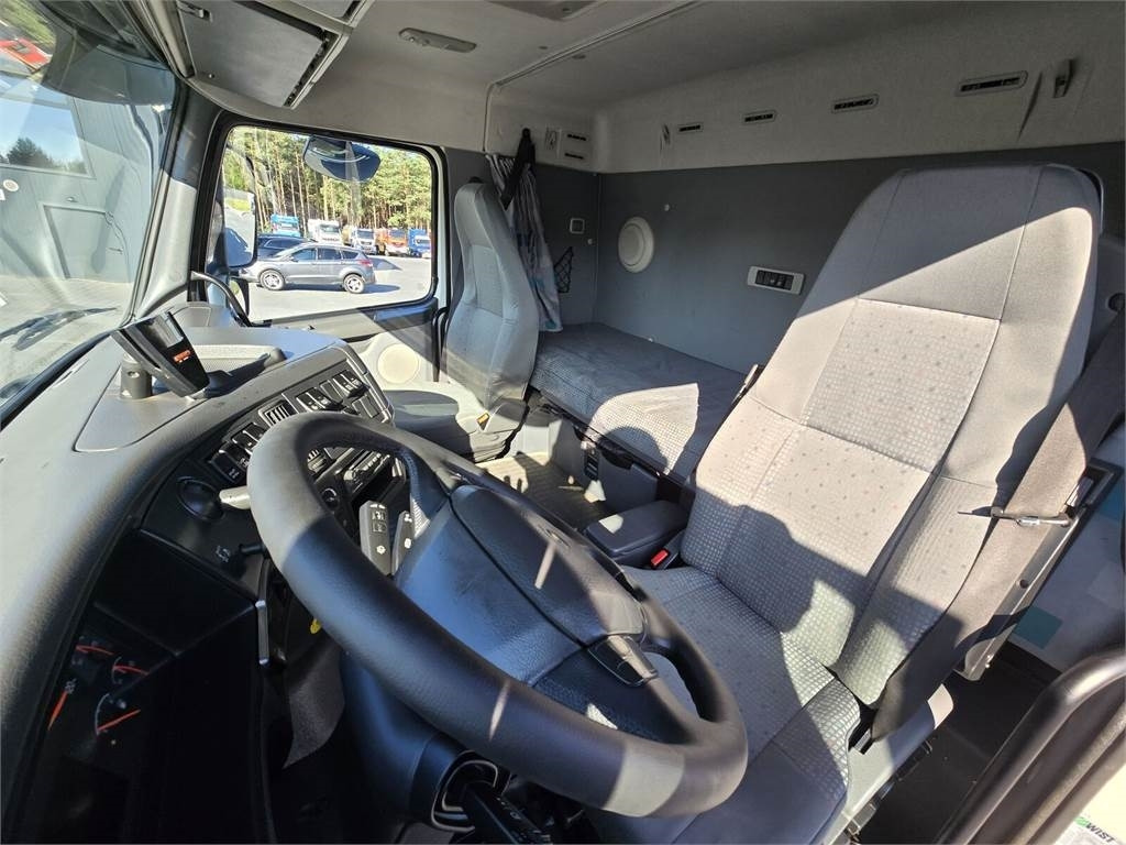 Volvo Disab Centurion vacuum suction loader - Vacuum truck: picture 2 Volvo Disab Centurion vacuum suction loader - Vacuum truck: picture 2