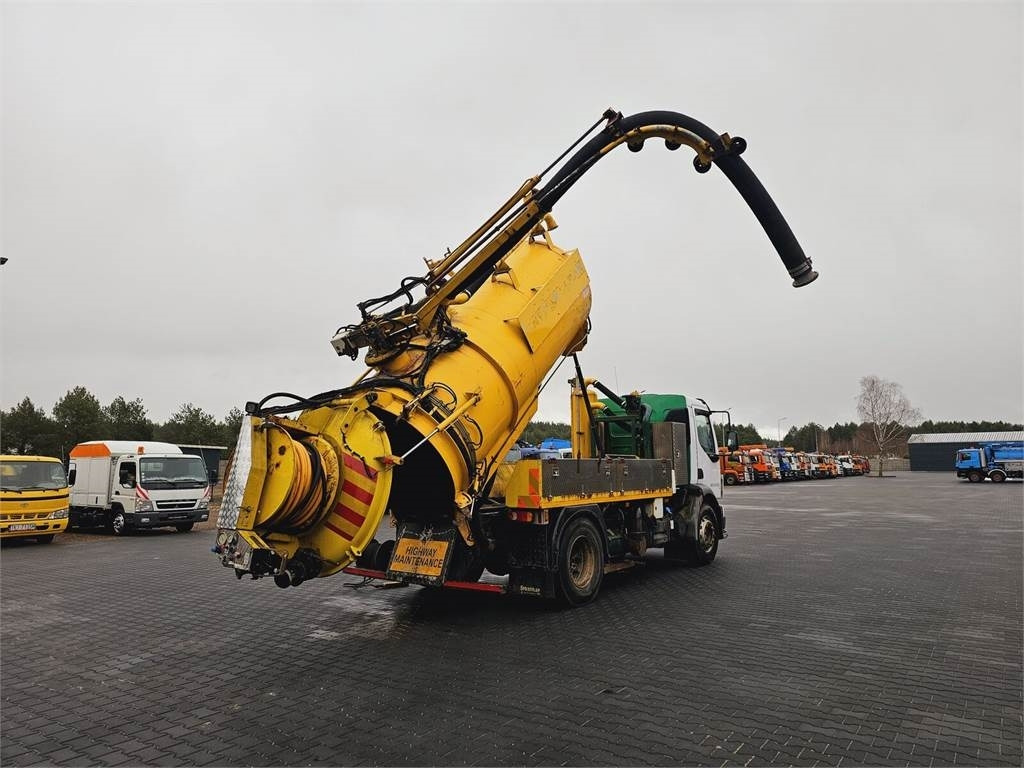 Volvo FULLER TANKERS 2008 WUKO for collecting liquid was - Vacuum truck: picture 1 Volvo FULLER TANKERS 2008 WUKO for collecting liquid was - Vacuum truck: picture 1