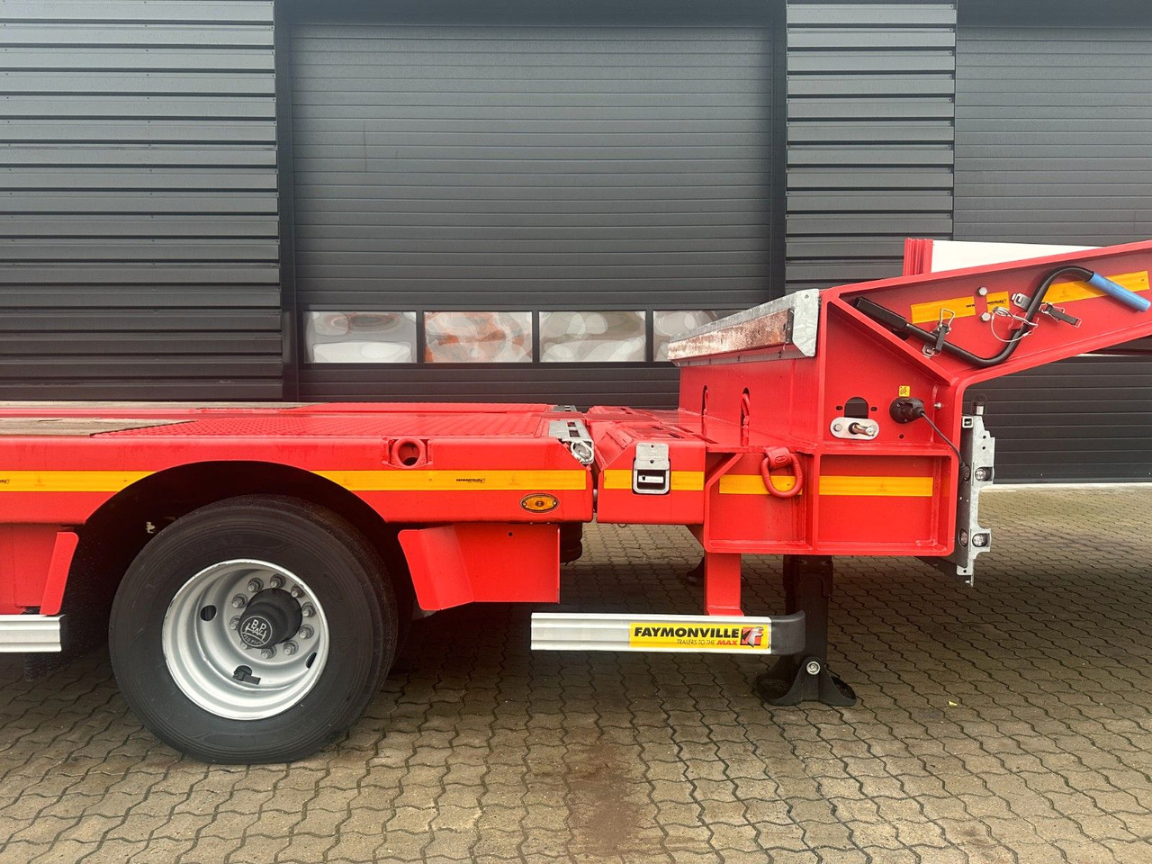 Faymonville 4 achs Multimax L-AUMV / Hydr. Verbreiterung - Low loader semi-trailer: picture 5 Faymonville 4 achs Multimax L-AUMV / Hydr. Verbreiterung - Low loader semi-trailer: picture 5