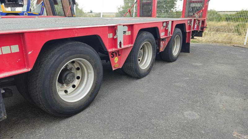 GVN TRAILER GVN329 - Low loader semi-trailer: picture 3 GVN TRAILER GVN329 - Low loader semi-trailer: picture 3