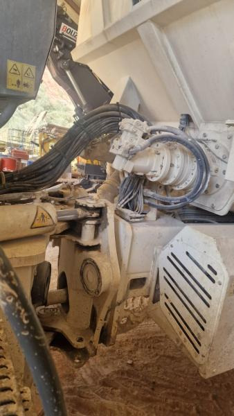 Rabaud Akea - Fertilizing equipment: picture 3 Rabaud Akea - Fertilizing equipment: picture 3
