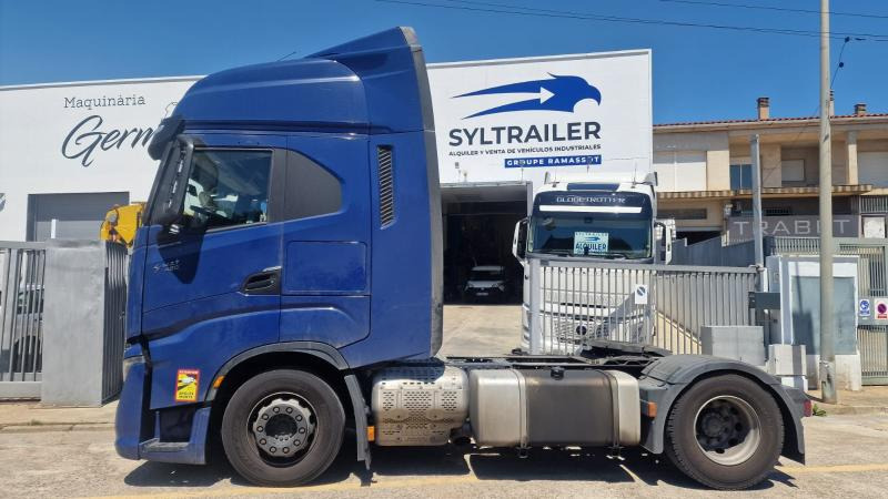 Iveco S-WAY 490 - Tractor unit: picture 2 Iveco S-WAY 490 - Tractor unit: picture 2