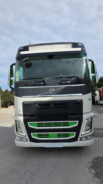 Volvo FH 500 - Tractor unit: picture 3 Volvo FH 500 - Tractor unit: picture 3