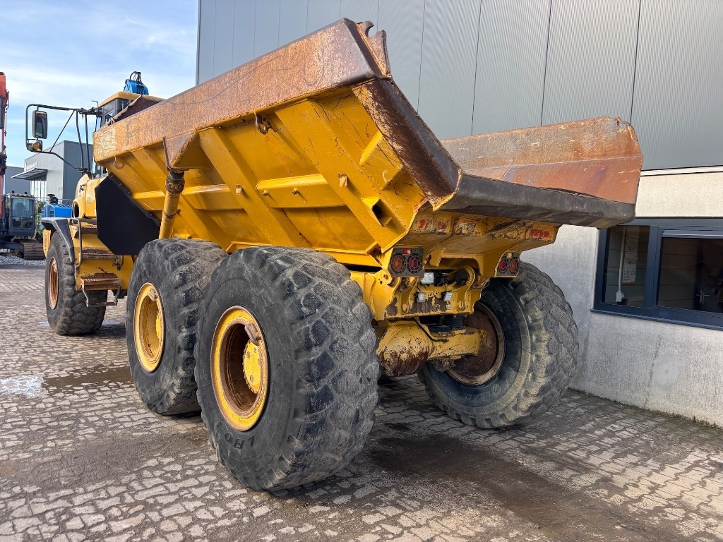 Bell B 25 D - Articulated dumper: picture 4 Bell B 25 D - Articulated dumper: picture 4