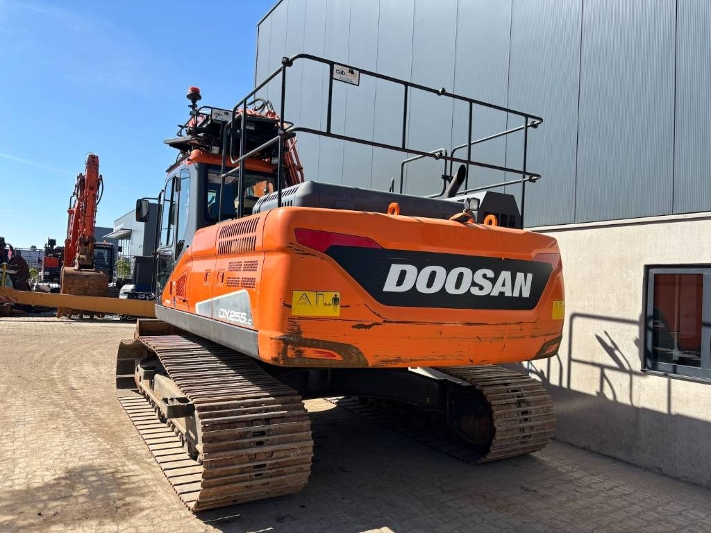 Doosan DX 255 LC-5 -- DX255LC -- DX 225 - Crawler excavator: picture 4 Doosan DX 255 LC-5 -- DX255LC -- DX 225 - Crawler excavator: picture 4