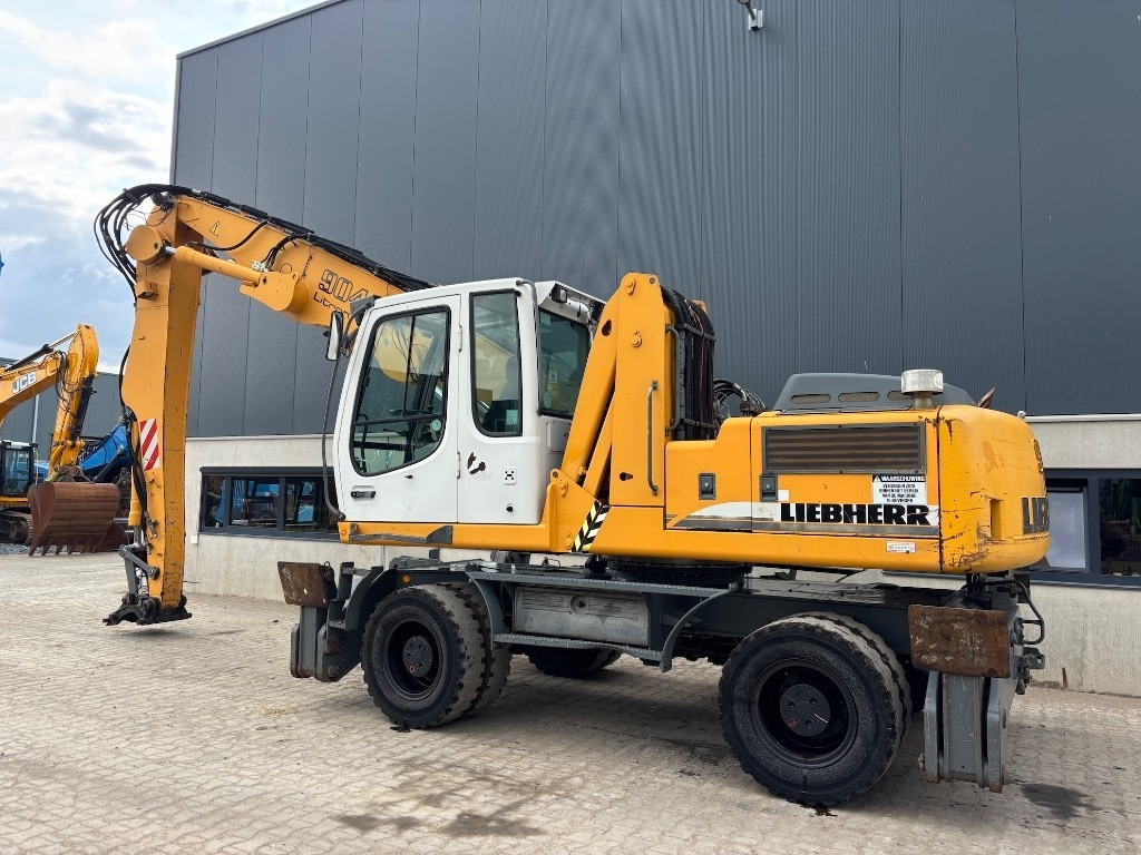 Liebherr A 904 C HD - Waste/ Industry handler: picture 5 Liebherr A 904 C HD - Waste/ Industry handler: picture 5