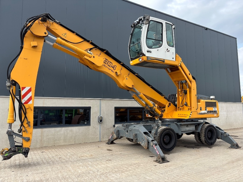 Liebherr A 904 C HD - Waste/ Industry handler: picture 1 Liebherr A 904 C HD - Waste/ Industry handler: picture 1
