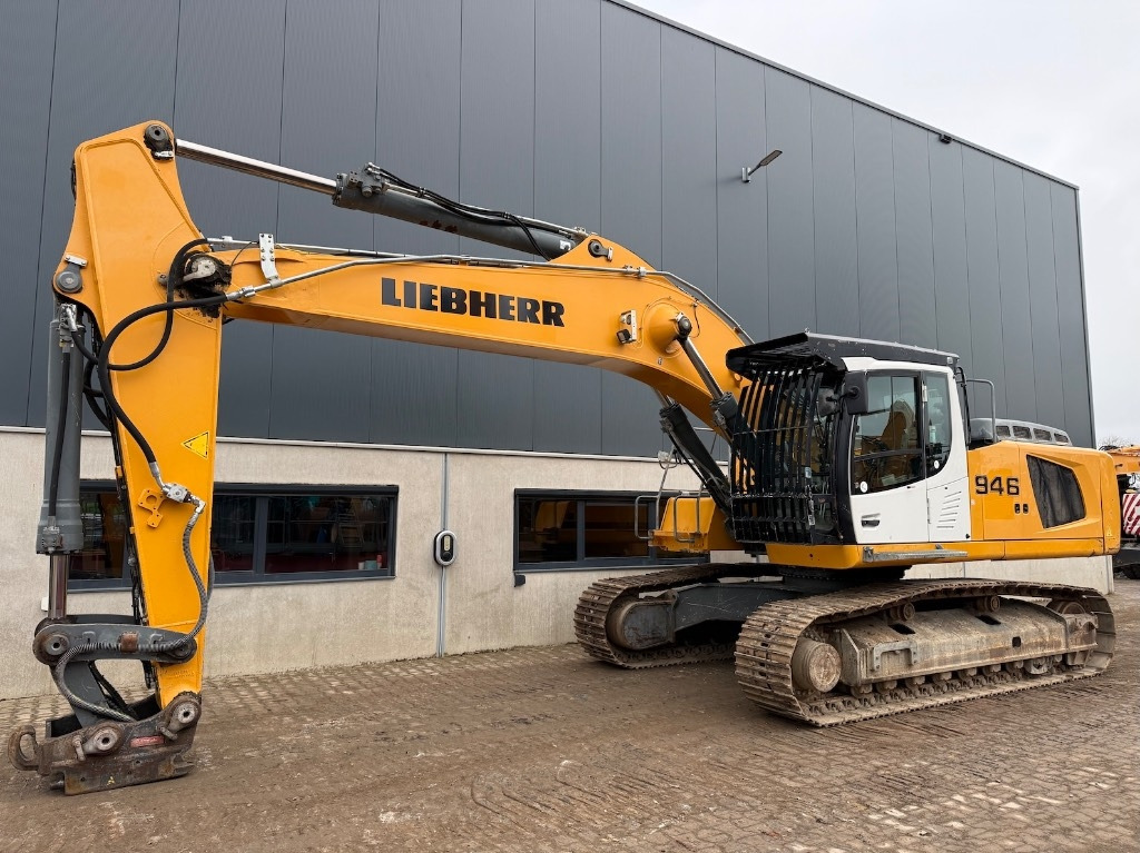 Liebherr R 946 LC - R946 - R946LC - R 938 - Crawler excavator: picture 1 Liebherr R 946 LC - R946 - R946LC - R 938 - Crawler excavator: picture 1