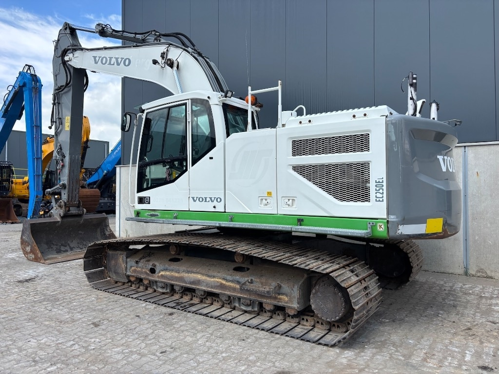 Volvo EC 250 E - EC 250 EL - Crawler excavator: picture 3 Volvo EC 250 E - EC 250 EL - Crawler excavator: picture 3