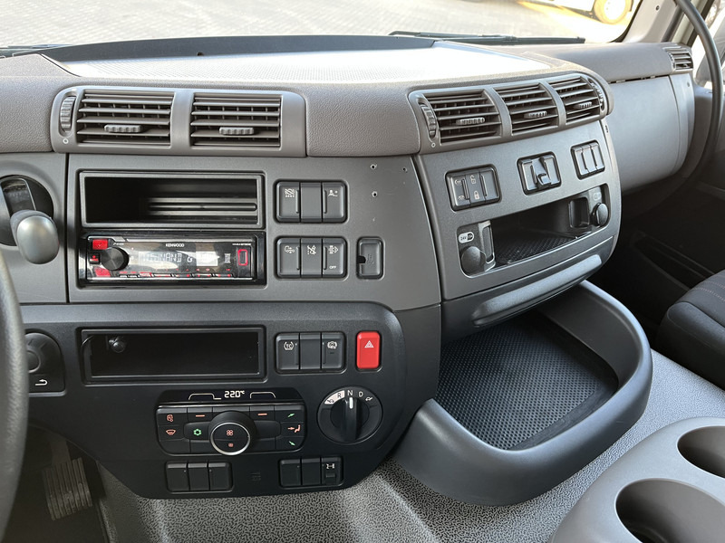 DAF CF 260 FA / 18 Ton / 204 dkm / Box 7.5 mtr / Laadklep / APK 05-25 - Box truck: picture 5 DAF CF 260 FA / 18 Ton / 204 dkm / Box 7.5 mtr / Laadklep / APK 05-25 - Box truck: picture 5