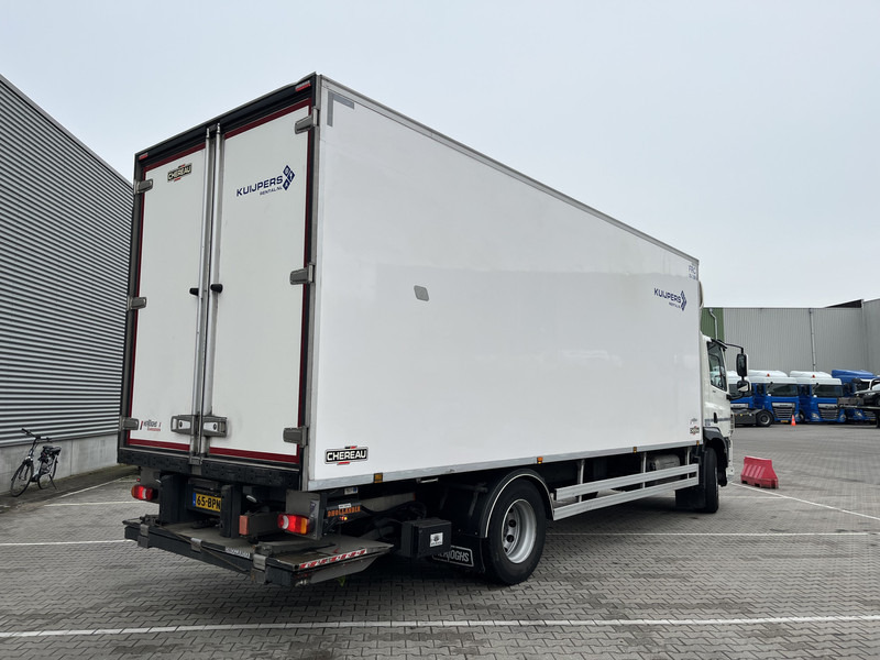 DAF CF 260 FA / Carrier Koeler - 30 gr / Chereau Frigobox / Laadklep 2000 kg - Refrigerator truck: picture 2 DAF CF 260 FA / Carrier Koeler - 30 gr / Chereau Frigobox / Laadklep 2000 kg - Refrigerator truck: picture 2