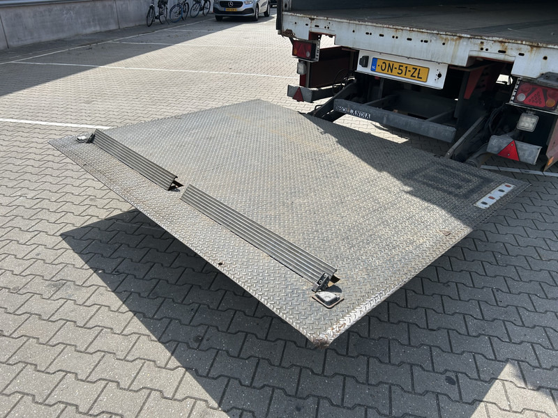 Groenewegen Jumbo / City / Box / Laadklep 2500 kg / APK TUV 11-25 - Closed box semi-trailer: picture 5 Groenewegen Jumbo / City / Box / Laadklep 2500 kg / APK TUV 11-25 - Closed box semi-trailer: picture 5