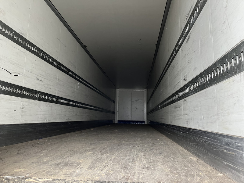 Krone DryLiner / Box / Huckepack / BPW Drum / - Closed box semi-trailer: picture 3 Krone DryLiner / Box / Huckepack / BPW Drum / - Closed box semi-trailer: picture 3