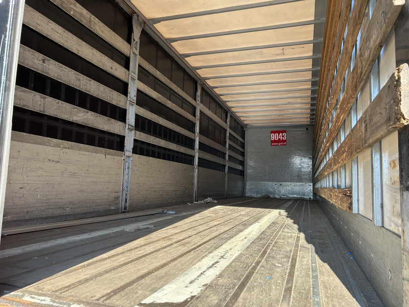 Renders ROC 12.10 / City / Curtainside / Loadlift 2000 kg / NL Trailer - Curtainsider semi-trailer: picture 4 Renders ROC 12.10 / City / Curtainside / Loadlift 2000 kg / NL Trailer - Curtainsider semi-trailer: picture 4