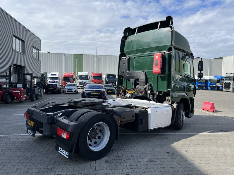 DAF CF 370 FT Space Cab / 812 dkm / NL Truck / APK TUV 07-25 - Tractor unit: picture 2 DAF CF 370 FT Space Cab / 812 dkm / NL Truck / APK TUV 07-25 - Tractor unit: picture 2