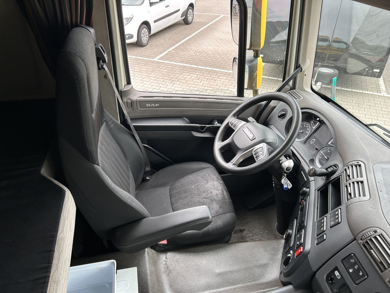 DAF CF 410 FT Space Cab / 915 dkm / New Tacho V2 / APK TUV 03-26 - Tractor unit: picture 3 DAF CF 410 FT Space Cab / 915 dkm / New Tacho V2 / APK TUV 03-26 - Tractor unit: picture 3